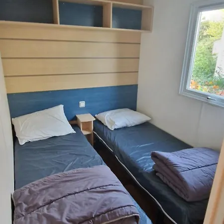 Parque de Campismo Mobil-home Avec Grande Terrasse Ivry-la-Bataille