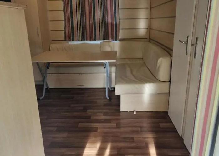 Mobil-home Avec Grande Terrasse * Ivry-la-Bataille